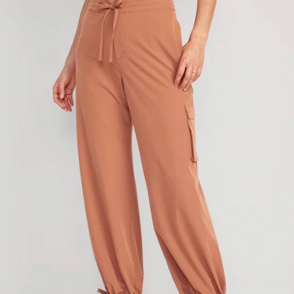 Old Navy Pants - NWY OLD NAVY High-Waisted StretchTech Wide-Leg Cargo Pants Color: Tumeric Root